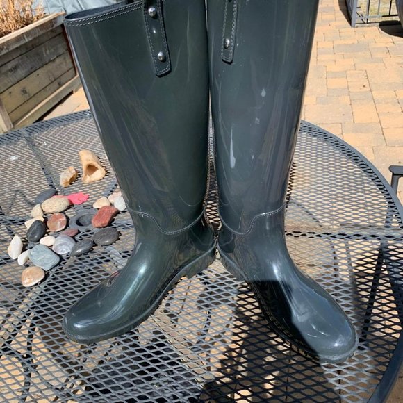 INVENTORY REDUCTION SALE! Coach TASHA Rubber Rain Boots Size 9 New without Tags - Picture 6 of 10